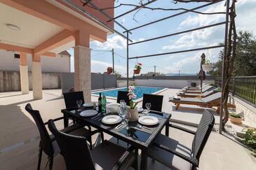 Ferienwohnungen mit Pool Kastel Stari, Kastela - 24273