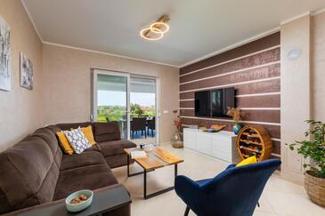 Holiday house with a parking space Rovinj - 24274