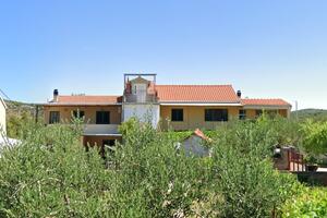 Apartments with a parking space Bilice, Krka - 24275