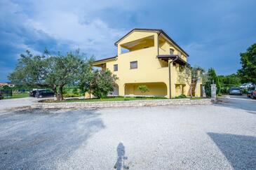 Apartments with terrace Rovinj, Istria