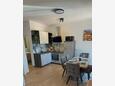 Punat, Kitchen in the apartment, WiFi.