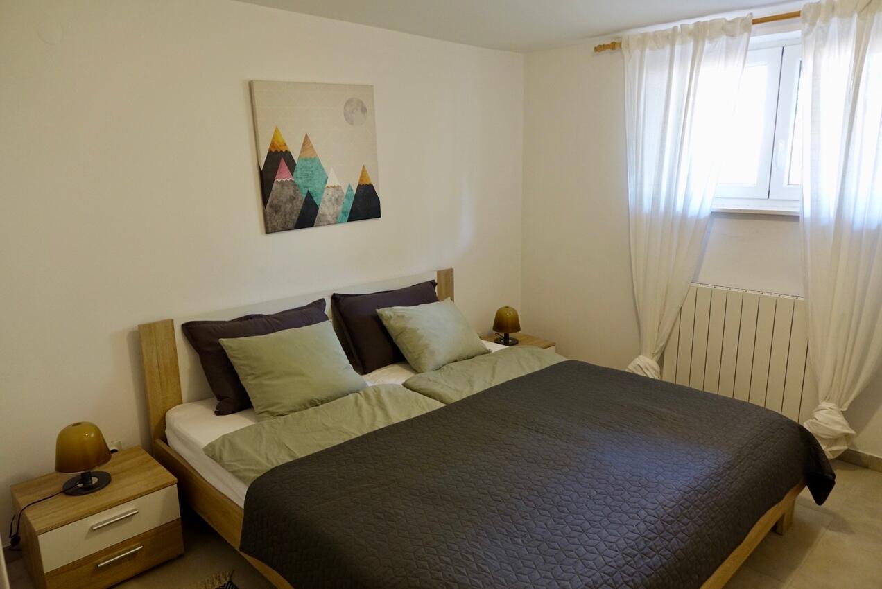 Ferienwohnungen mit Parkplatz Porec - 24293