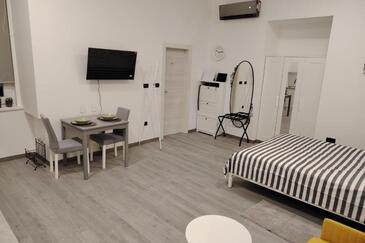 Apartmani uz more Rijeka - 24296