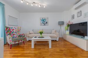 Dvoupokojový apartmán Makarská - Makarska (A-24301-a)