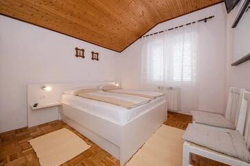 Apartments and rooms by the sea Palit, Rab - 24303