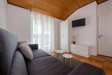 Apartments and rooms by the sea Palit, Rab - 24303