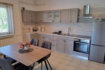 Apartments and rooms by the sea Palit, Rab - 24303