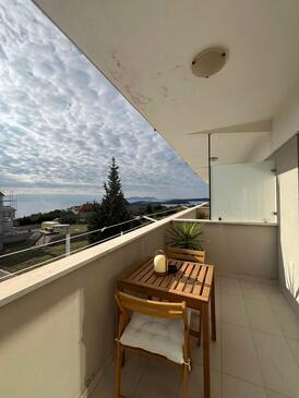 Apartments and rooms with a swimming pool Hvar - 24309