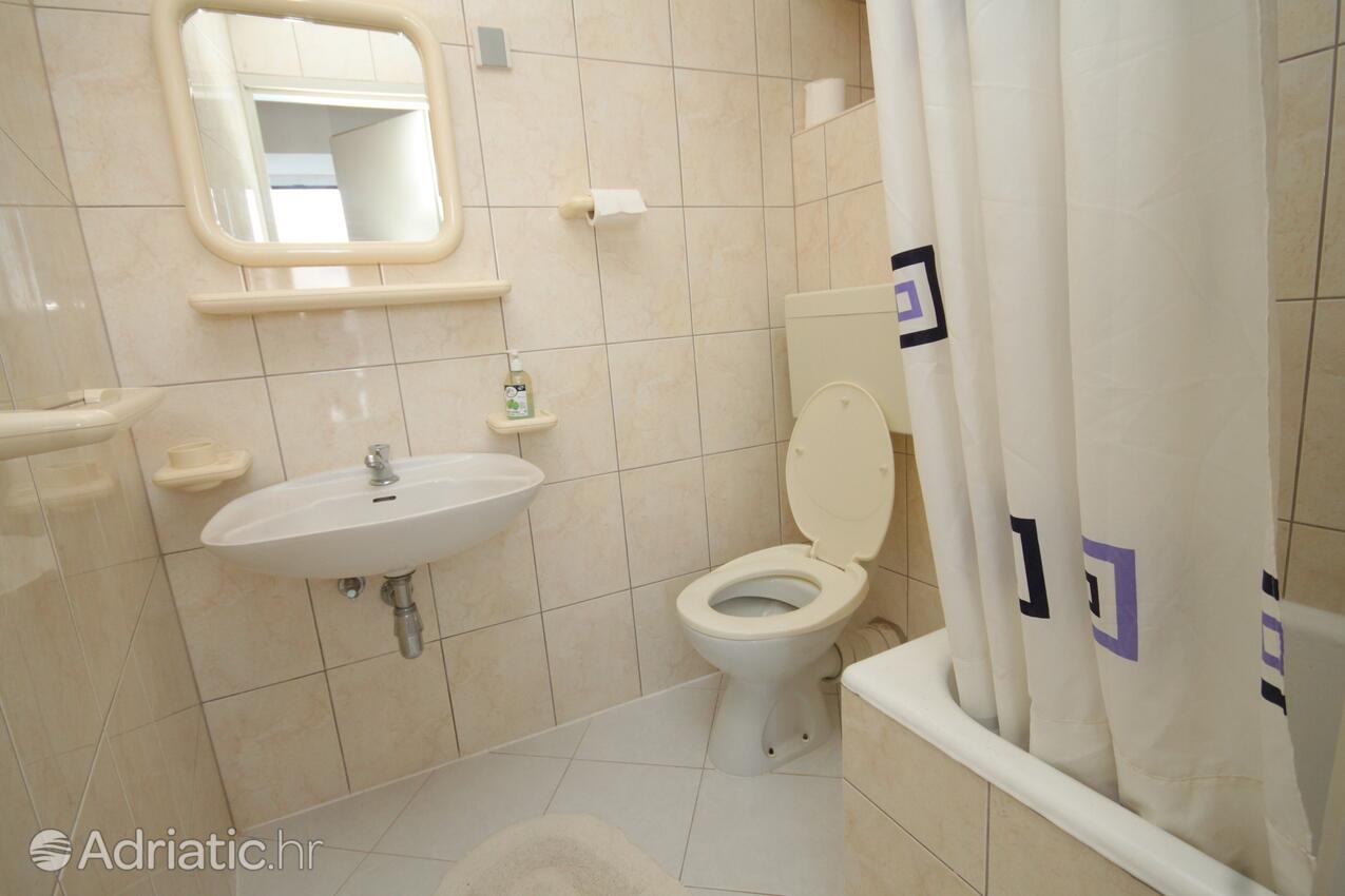 AS-2431-b - Alloggi privati - Appartamenti e camere accanto al mare Comisa - Komiža, Lissa - Vis