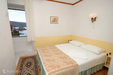 Apartments and rooms by the sea Komiža, Vis - 2431