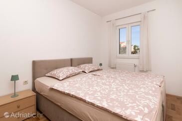 Ferienwohnungen mit Pool Kastel Stafilic, Kastela - 24312