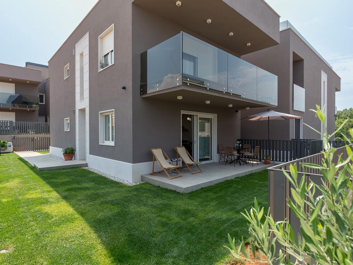 Apartamenty z parkingiem Porec - 24316