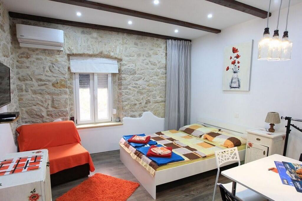 Appartamenti accanto al mare Zablace, Sebenico - Šibenik - 24318