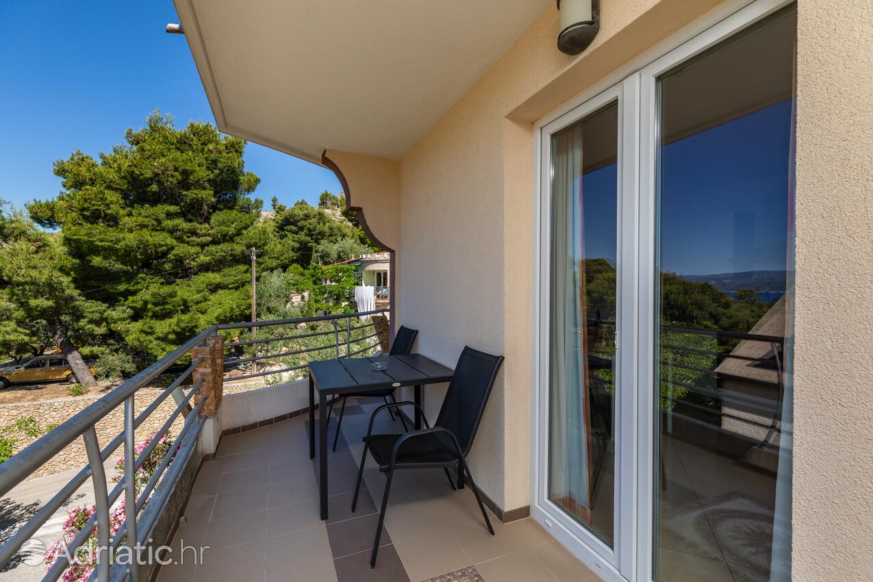 Apartments by the sea Lokva Rogoznica, Omiš - 24321