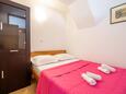 Lokva Rogoznica, Spalnica v nastanitvi vrste apartment, WiFi.