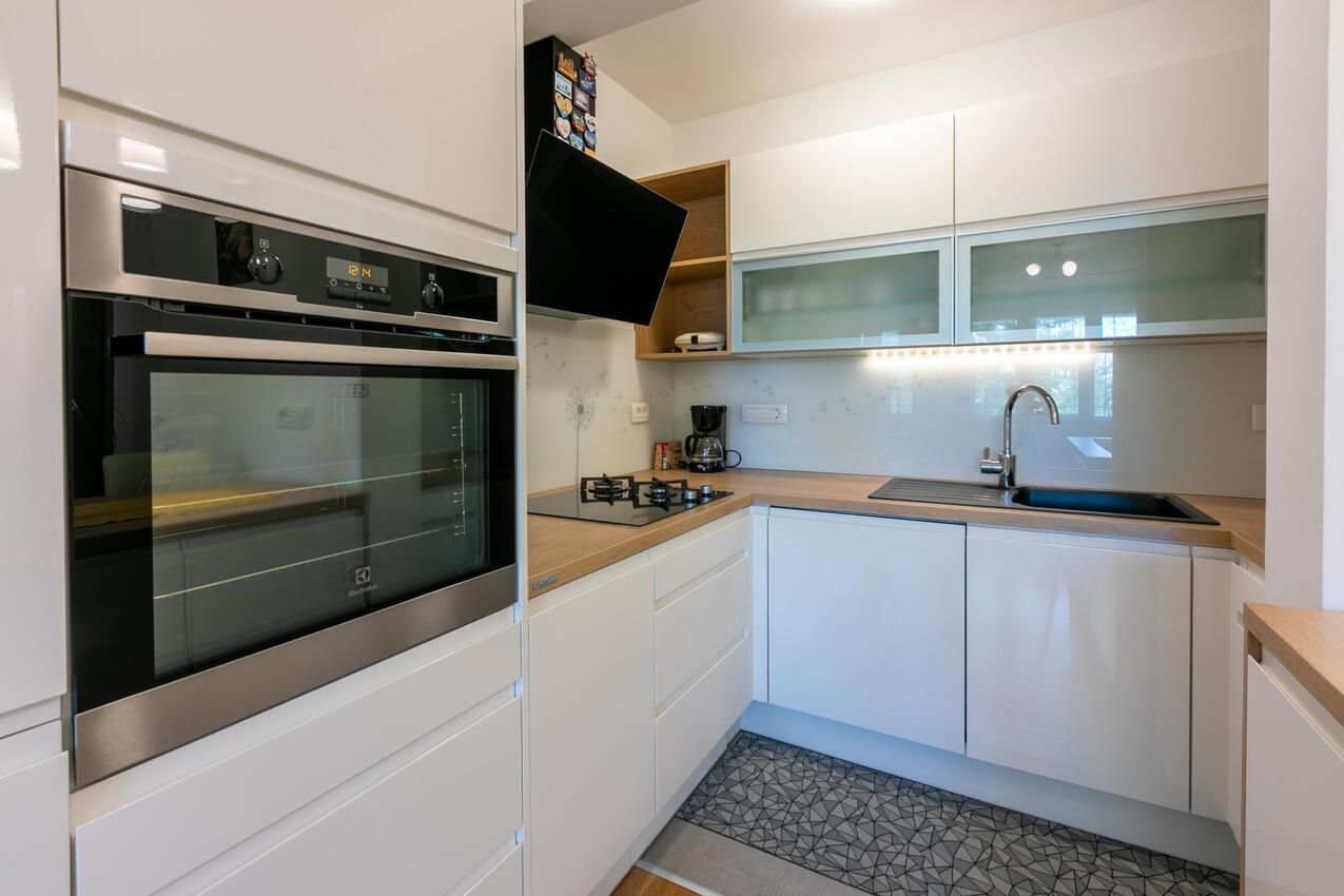 Apartmanok parkolóhellyel Selce, Crikvenica - 24323