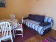 Žman, Obývací pokoj v ubytování typu apartment, WiFi.