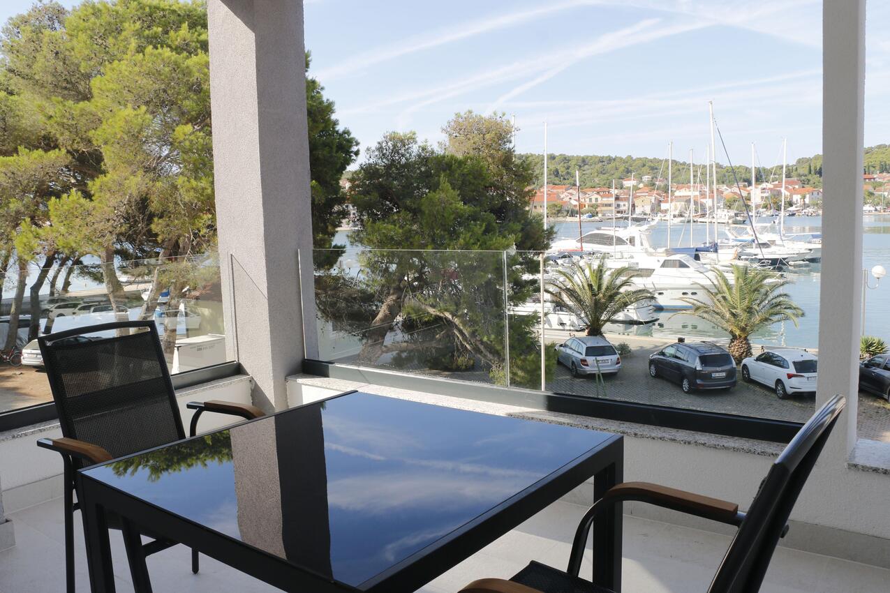 Apartmani i sobe uz more Kukljica, Ugljan - 24327