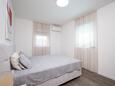 Vir - Lozice, Bedroom 1 in the apartment, air condition available and WiFi.