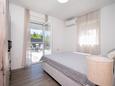 Vir - Lozice, Bedroom 2 in the apartment, air condition available and WiFi.