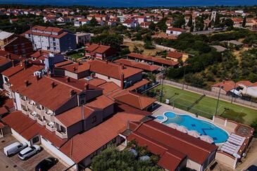 Accommodation Croatia - apartments, houses and rooms Rooms with a swimming pool Peroj, Fažana - 24329 Adriatic.hr