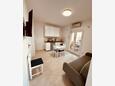 Vidalići, Living room in the apartment, air condition available and WiFi.