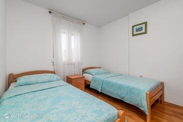 Apartmaji z bazenom za družine z otroci Cancini, Poreč - 24335