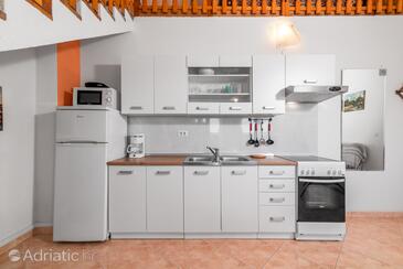 Apartmani s bazenom pogodni za obitelji s djecom Cancini, Poreč - 24335