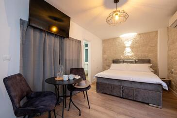 Apartmaji ob morju Trogir - 24338