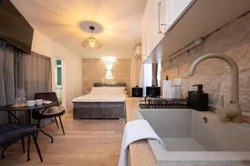 Apartmaji ob morju Trogir - 24338