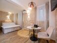 Trogir, Jídelna v ubytování typu studio-apartment, WiFi.