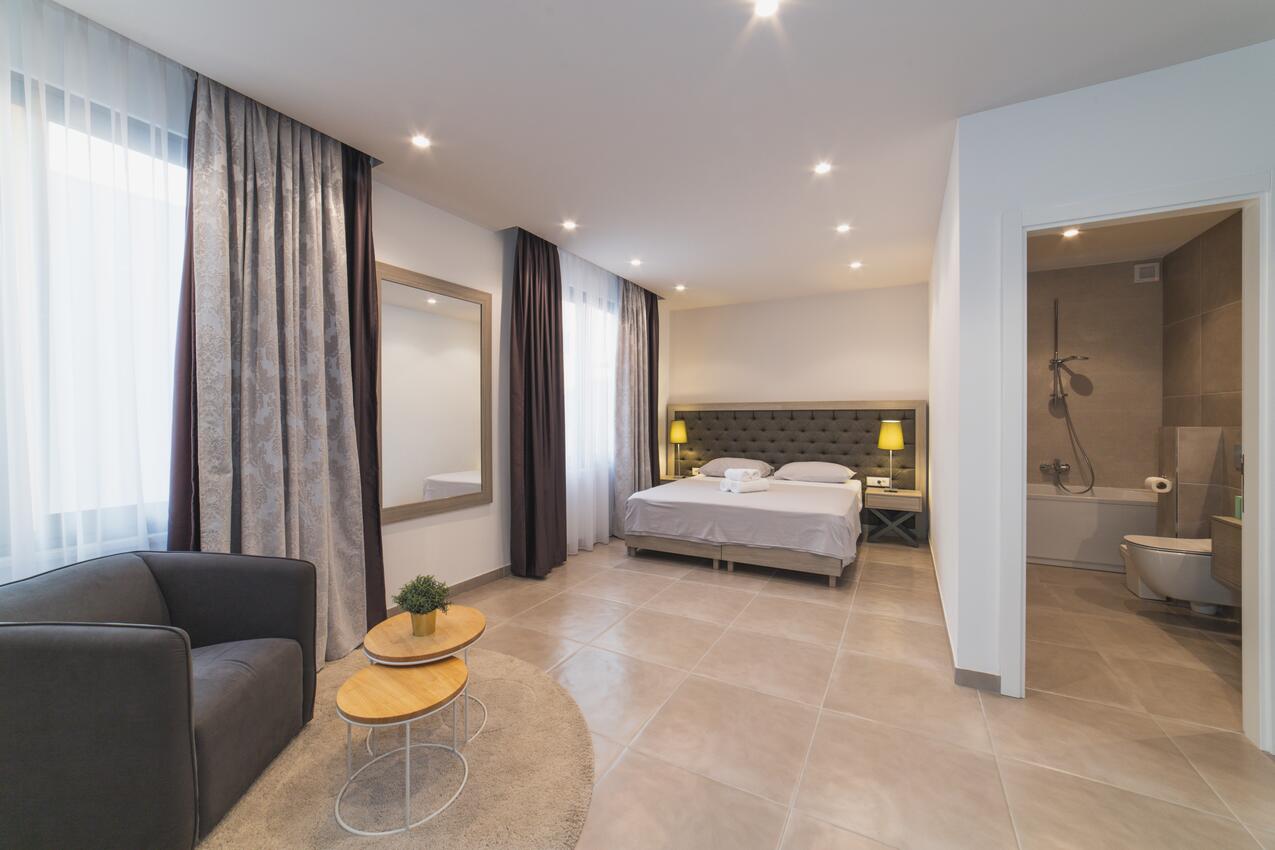 Luxusní vila u moře s bazénem Trogir - 24341