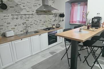 Апартаменти з паркуванням Kukljanovo, Риека - Rijeka - 24344