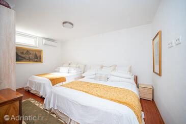 Appartamenti con piscina per famiglie San Cassiano - Sukošan, Zara - Zadar - 24349