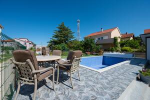 Appartamenti con piscina per famiglie San Cassiano - Sukošan, Zara - Zadar - 24349