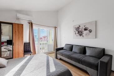 Vrsi - Mulo, Obývací pokoj v ubytování typu studio-apartment, WiFi.