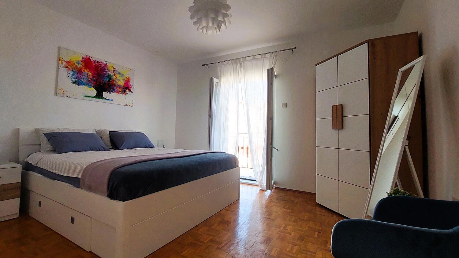 Ferienwohnungen mit Parkplatz Biograd na Moru, Biograd - 24355