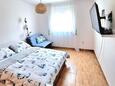 Apartments Tkon (Pašman) - 24359