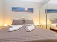 Omišalj, Camera da letto   2 nell'alloggi del tipo apartment, condizionatore disponibile e WiFi.