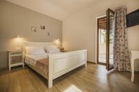 Zimmer mit privatem Parkplatz Rošini, Porec - 24364