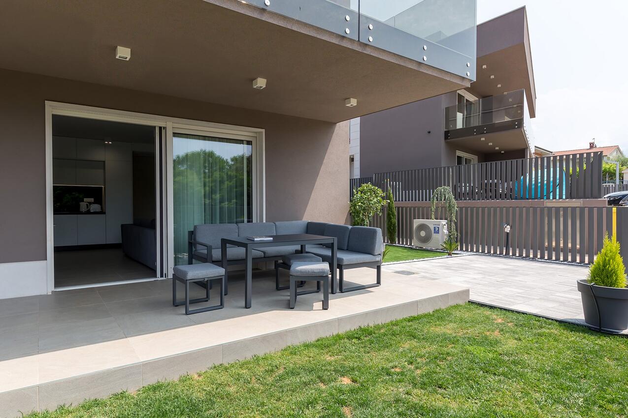 Apartmány s parkovištěm Poreč - 24365