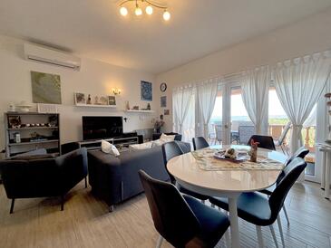 Appartementen met parkeerplaats Lukoran, Ugljan - 24366