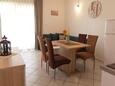 Pirovac, Spisestue i overnattingstype apartment, WiFi.