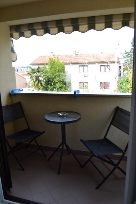 Ferienwohnungen und Zimmer mit Parklplatz Porec - 24373