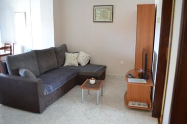 Ferienwohnungen und Zimmer mit Parklplatz Porec - 24373