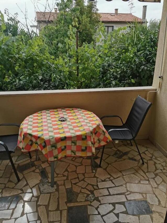 Leiligheter og rom med parkering Porec - 24373