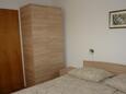 Poreč, Soverom i overnattingstype room, klimaanlegg tilgjengelig jeg WiFi.