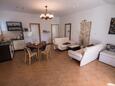 Palit, Sala da pranzo nell'alloggi del tipo apartment, condizionatore disponibile e WiFi.