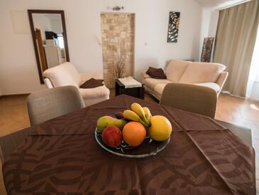 Palit, Camera di soggiorno nell'alloggi del tipo apartment, WiFi.