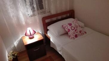 Apartments with WiFi Kaštel Stari, Kaštela - 24379